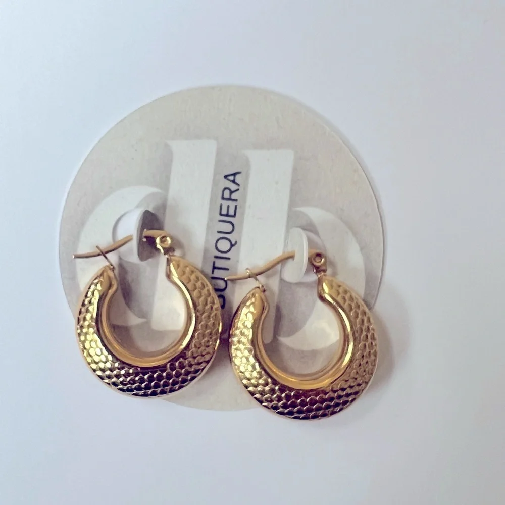 Small Hoop earrings gold plated - Picture 3 of 4